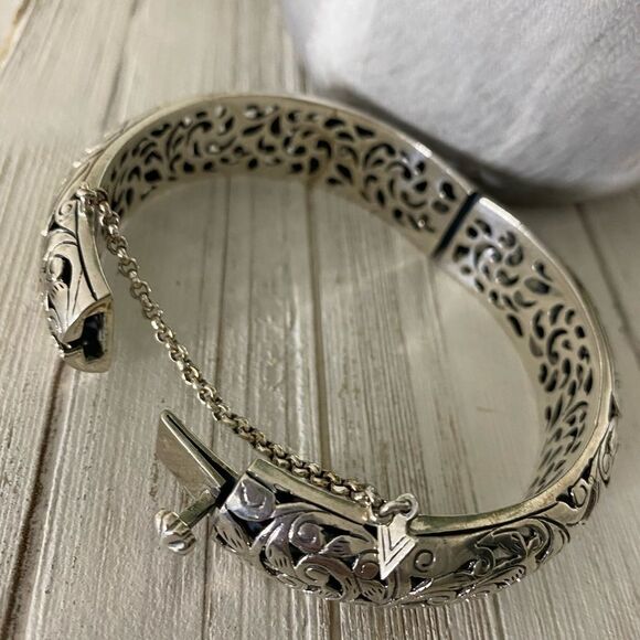 Retired Silpada Filigree Bangle - Picture 6 of 10